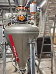 Gericke pneumatic dense phase conveying system for cocoa powder. (Picture: ©Gericke)

