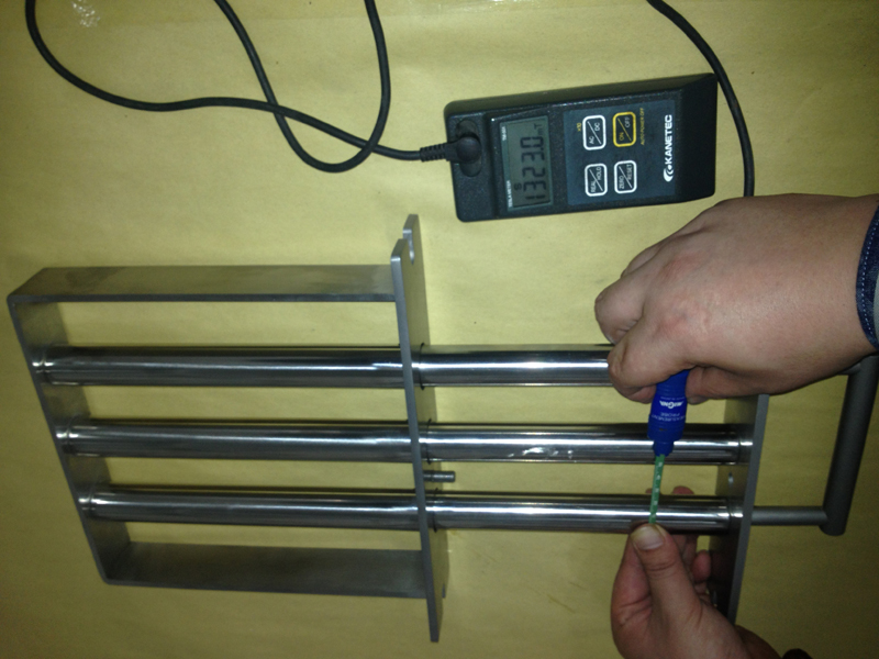mag_spring_tube_magnet_1