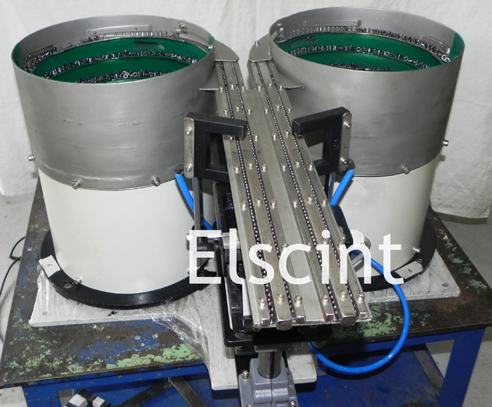 elscint_rivet_feeder_1