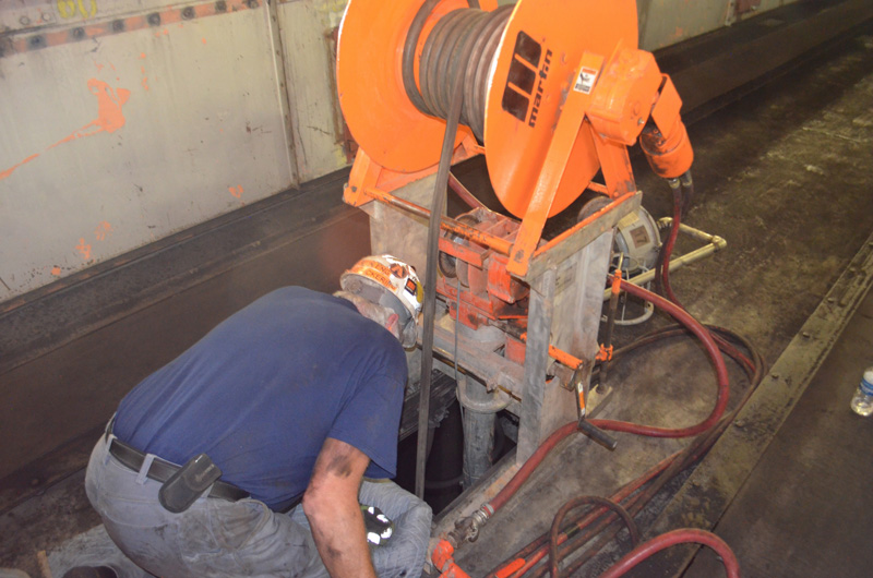 martin_engineering_silo_cleaning_2