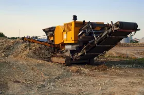 Fig. 7: Ideally suited to run on mobile machinery despite small pulley diameters.
